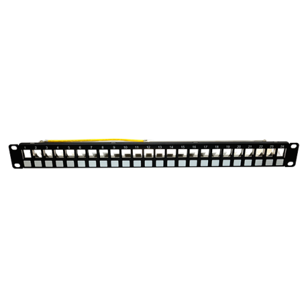 1U 24 portos FTP RJ45 üres panel tartóval