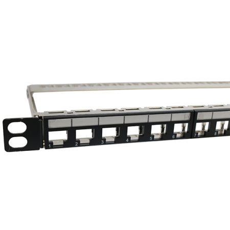 RJ45 0,5U 24 portos FTP üres patch panel